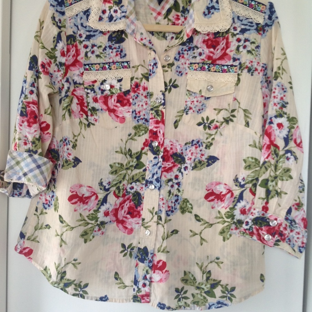 Women's top blouse